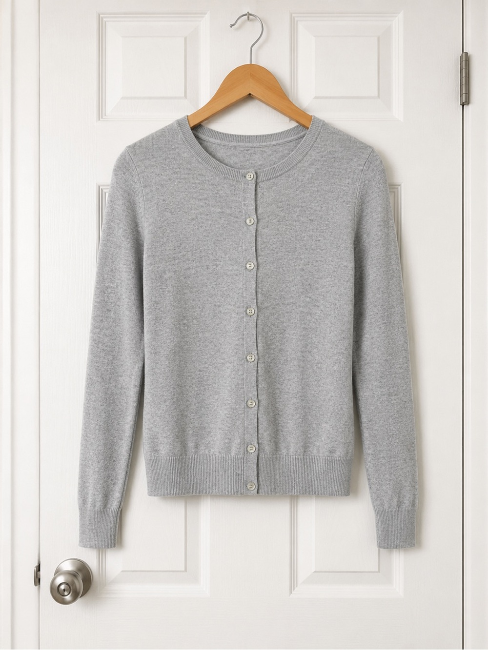 GAP Light Gray Button-Front Crewneck Cardigan Sz L